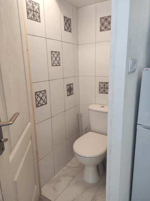 Superbe Appartement En Plein Centre Ville Viarmes Exteriör bild